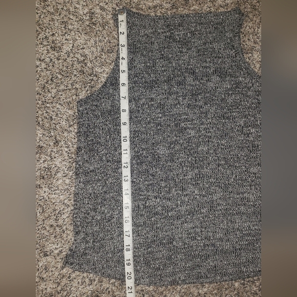 HelloMello| Super Soft Tank Top - Picture 3 of 5